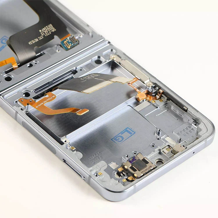 Flip 4 LCD zasloni